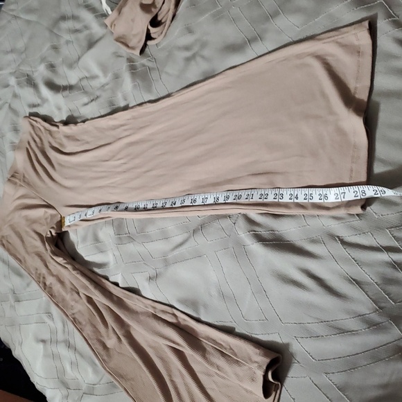 Princess Polly Women's Latina 2pc. Pant Set Beige Size 6 - Picture 11 of 12